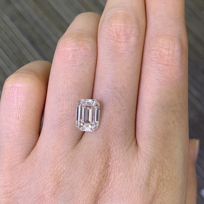 3.72CT लैब क्रिएटेड इमराल्ड कट डायमंड VS1 G EX N IGI प्रमाणित