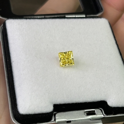 1.5ct लोस लैब निर्मित तीव्र पीले हीरे VS1 स्पष्टता