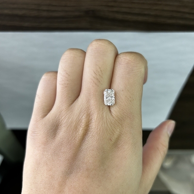2.51ct रेडिएंट कट लैब डायमंड सीवीडी G VS1 2EX N IGI LG631472825