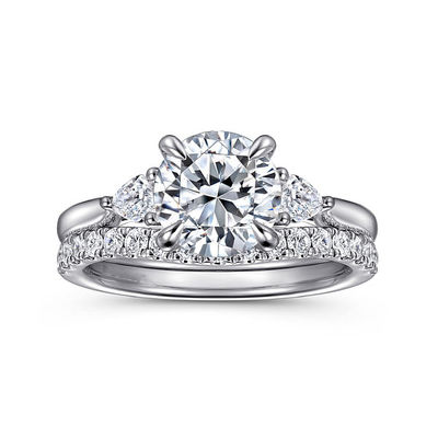 लैब डायमंड वेडिंग बैंड वीवीएस स्पष्टता एचपीएचटी गोल कट लैब बढ़ी डायमंड रिंग